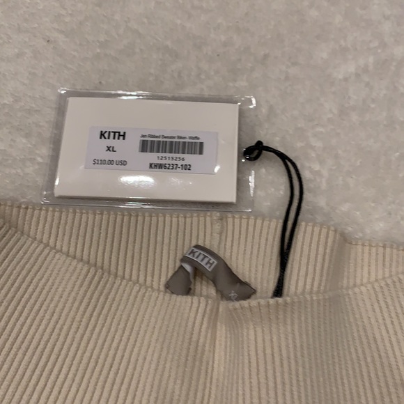 Kith biker waffle match with the bra top. - Picture 4 of 4